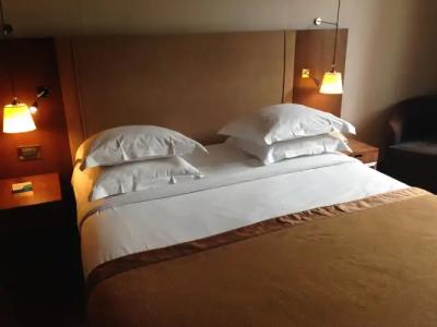 Radisson Blu Champs-Elysées, Paris - 18