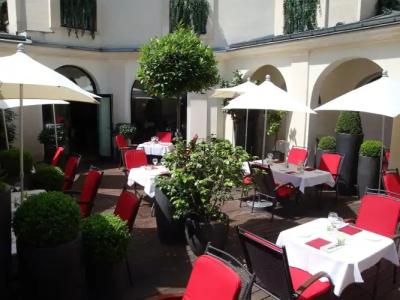 Radisson Blu Champs-Elysées, Paris - 36