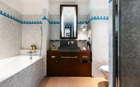 Radisson Blu Champs-Elysées, Paris - 53