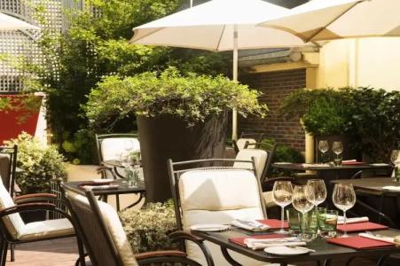 Radisson Blu Champs-Elysées, Paris - 32