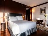 Prestige Double room with panoramic balcony with Arc de Triomphe view