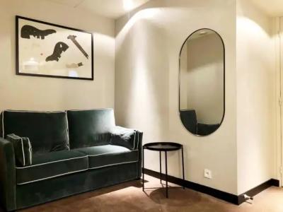 Holiday Inn Paris Palais de l'Elysée by IHG - 39