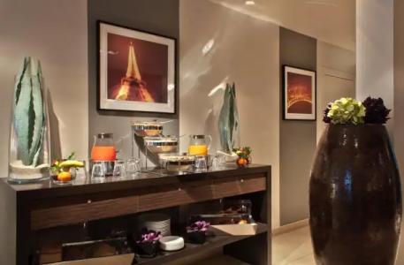 Holiday Inn Paris Palais de l'Elysée by IHG - 10