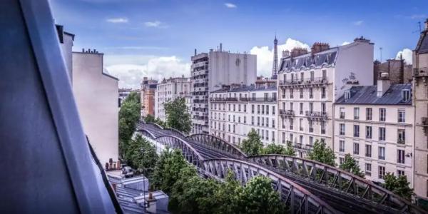 Eiffel Segur - 63