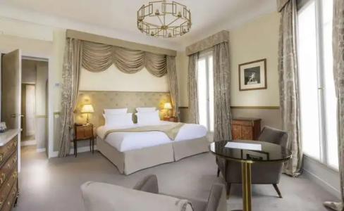 Claridge Paris - 40