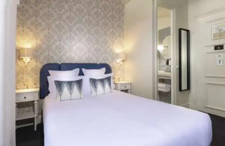 Claridge Paris - 32