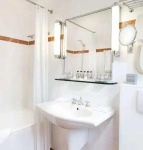 Claridge Paris - 29