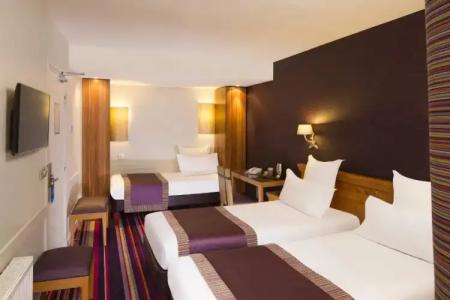 Hôtel Mondial - 56