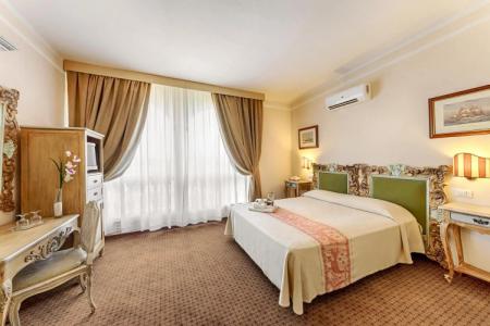 Hôtel Montholon - 3