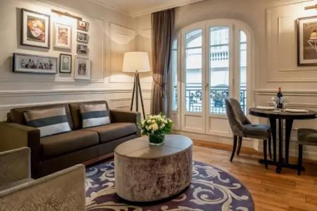La Clef Louvre Paris by The Crest Collection - 35
