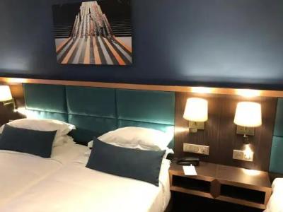 Best Western Empire Elysees - 73