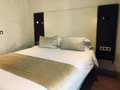 Best Western Empire Elysees - 43
