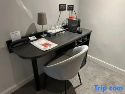 Best Western Empire Elysees - 219