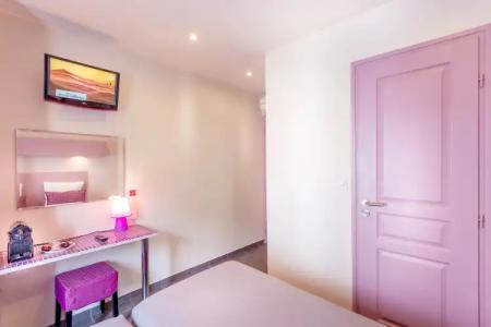 Pink - 21