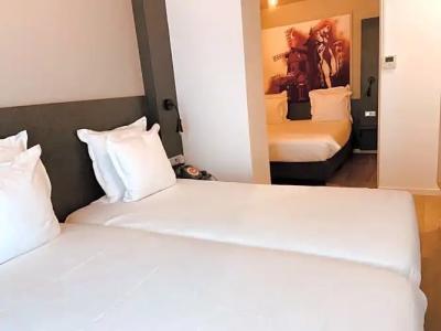 Hôtel Des Arts-Bastille - 53
