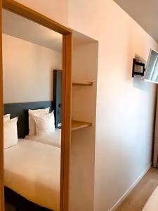 Hôtel Des Arts-Bastille - 58
