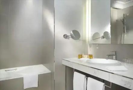 Splendid Etoile - 51