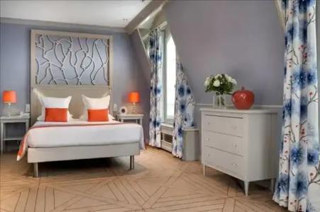 Splendid Etoile - 65