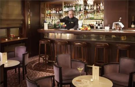 Splendid Etoile - 17