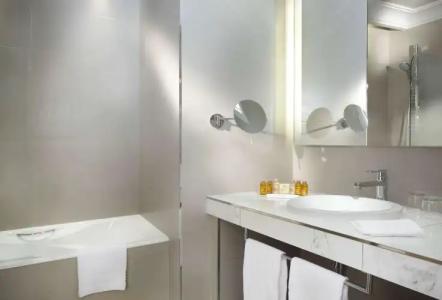 Splendid Etoile - 31