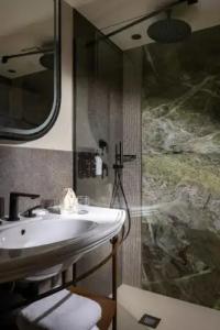 Hôtel Waldorf Trocadéro Tour Eiffel - 148