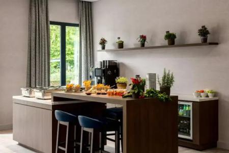 Paris Marriott Charles de Gaulle Airport - 11