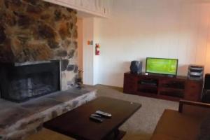 Two-Bedroom Premier Townhouse Unit #22 by Snow Summit Townhouses, Big Bear Lake