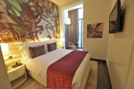 Indigo Barcelona - Plaza Catalunya 4Sup, an IHG - 63