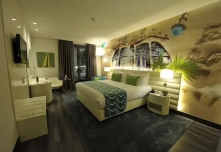 Indigo Barcelona - Plaza Catalunya 4Sup, an IHG - 53