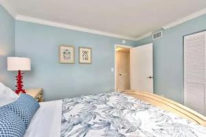 Capri Vacation Condo, Naples