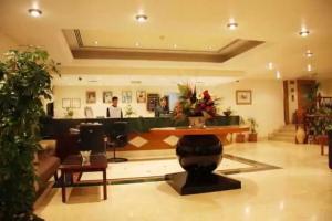 Apartment Hotels