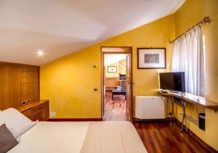 Della Torre Argentina - 52