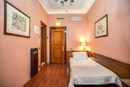 Della Torre Argentina - 33