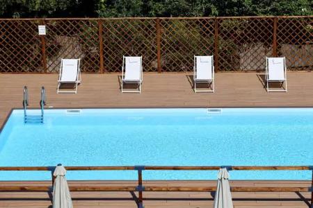 Occidental Aurelia - 15
