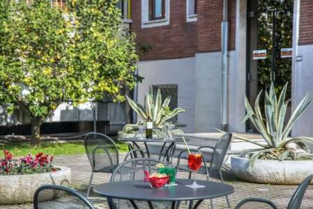 Occidental Aurelia - 20