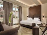 Deluxe Family room with city view