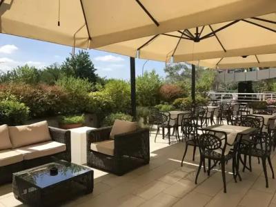 Courtyard by Marriott Rome Central Park - 11