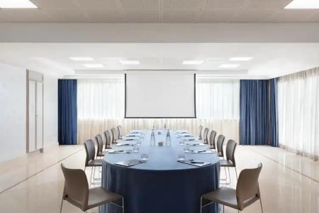 Courtyard by Marriott Rome Central Park - 17