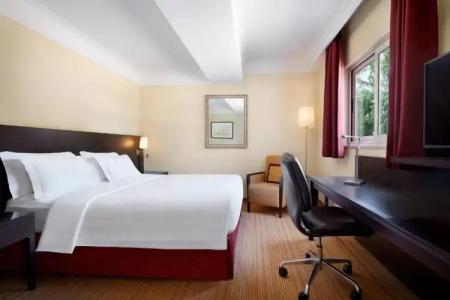 Courtyard by Marriott Rome Central Park - 26