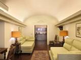 Grand Tour Apartment