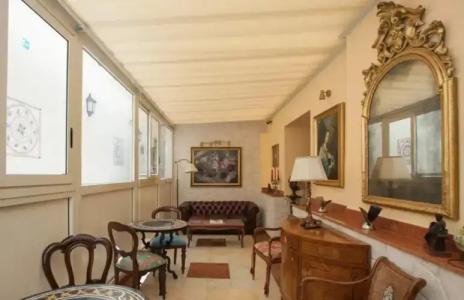 Aurelius Art Gallery - 22