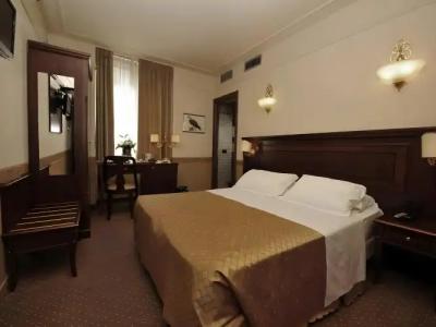 Aurelius Art Gallery - 2