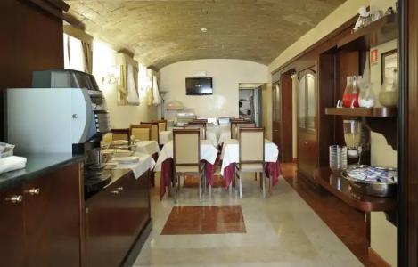 Aurelius Art Gallery - 18