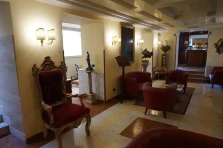 Aurelius Art Gallery - 14