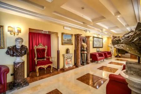 Aurelius Art Gallery - 24