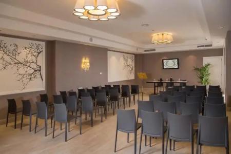 American Palace Eur - 19