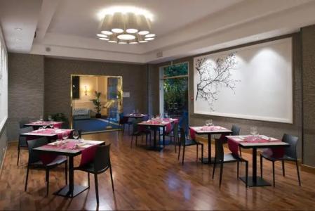 American Palace Eur - 13