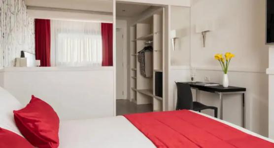 American Palace Eur - 33