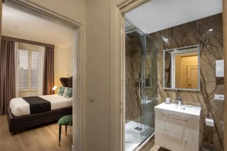 Condotti Boutique - 57