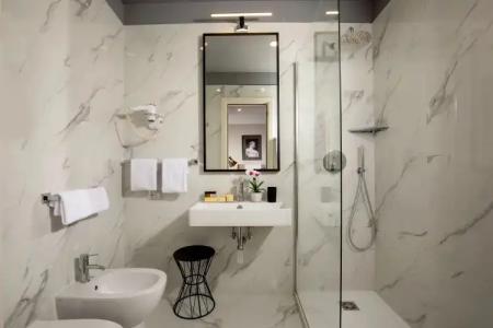 Condotti Boutique - 94